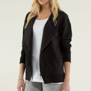 LULULEMON Mula Asymmetrical Jacket Bundle Wrap Zip Moto. Angle zip
